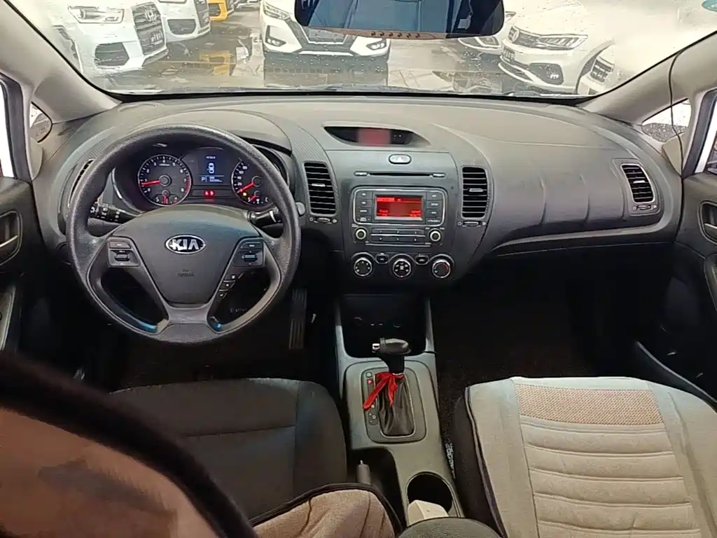 Kia K3 — миниатюра 10