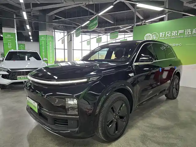 IDEAL CAR IDEAL L8 2024