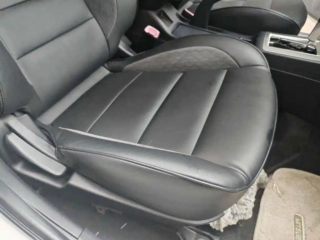 Mitsubishi Lancer EX — миниатюра 16