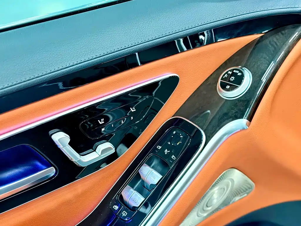 Mercedes-Benz S-Class — миниатюра 4