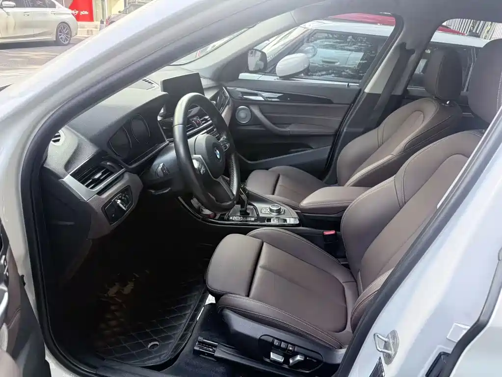 BMW X1 — миниатюра 6