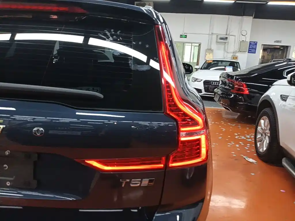 Volvo XC60 — миниатюра 8