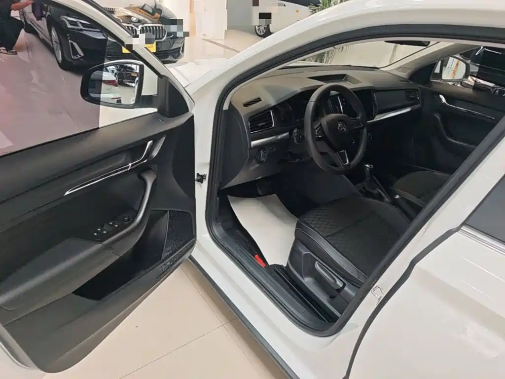 Skoda Kamiq — миниатюра 16