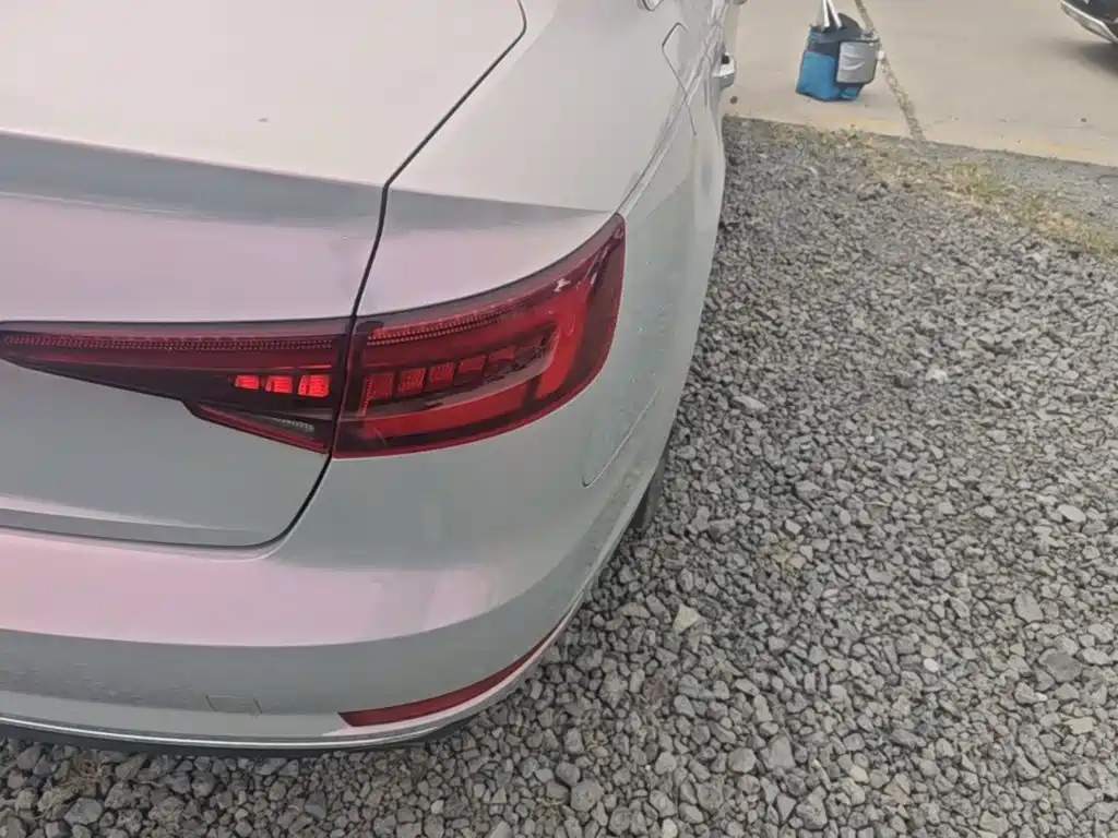 Audi A4L — миниатюра 8