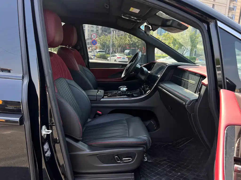 GAC Motor Trumpchi E9 — миниатюра 19