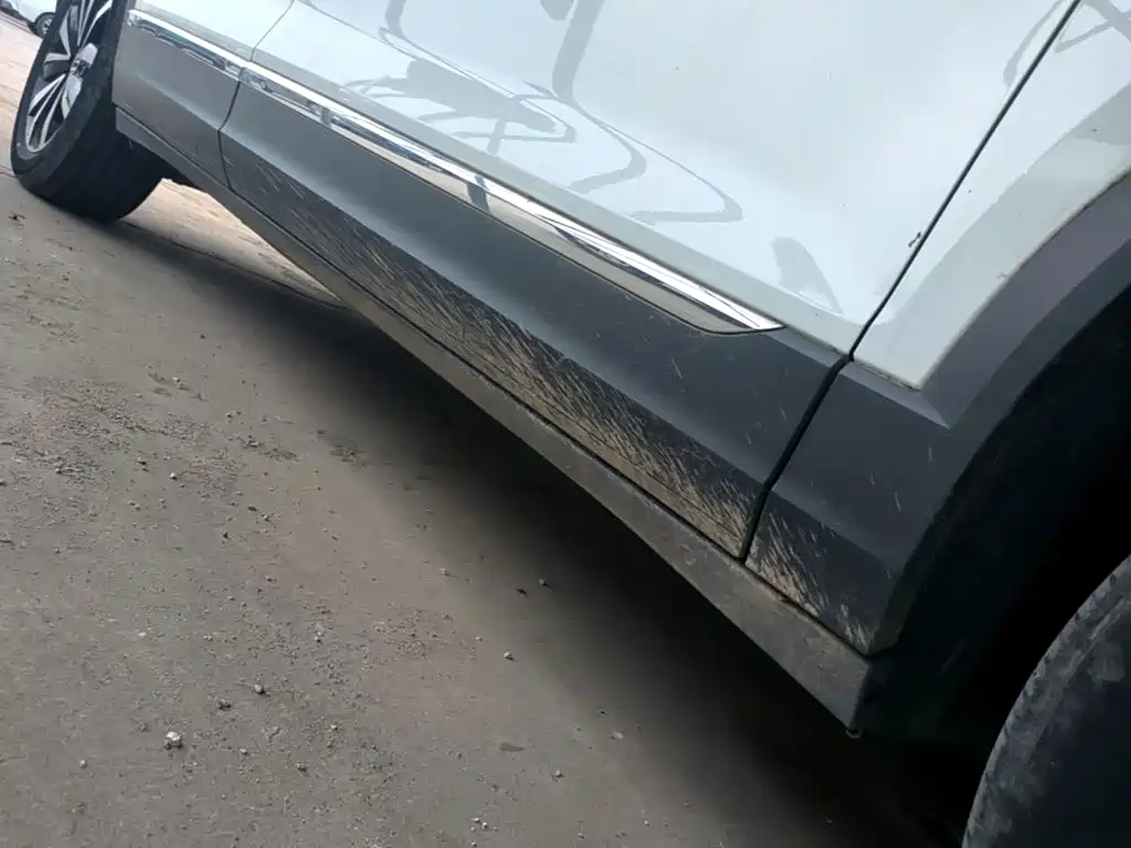 Volkswagen T-Roc — миниатюра 21
