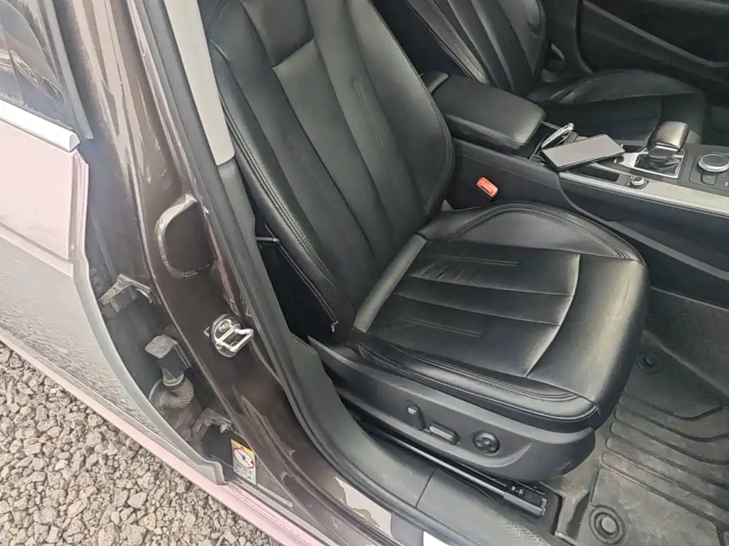 Audi A4L — миниатюра 25