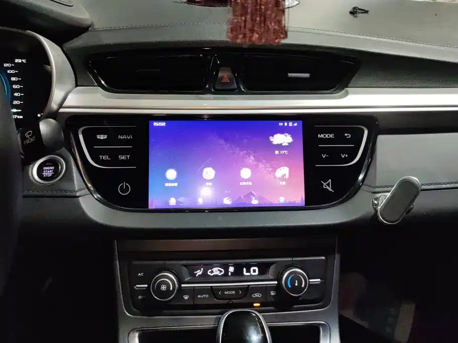 Geely Emgrand — миниатюра 13