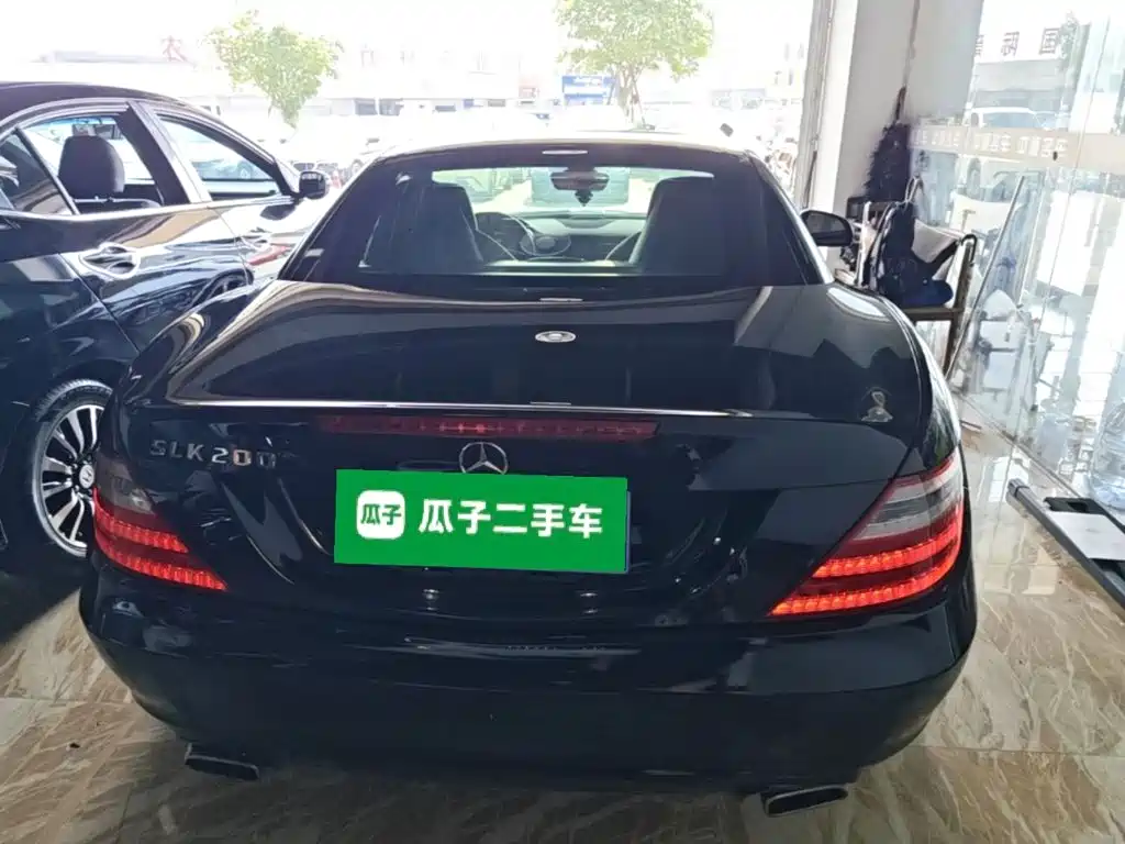 Mercedes-Benz SLK-Class — миниатюра 6