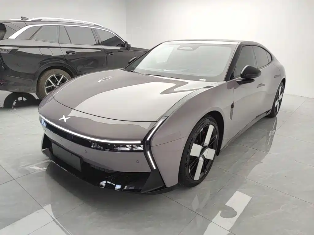 XPeng P7 — миниатюра 2