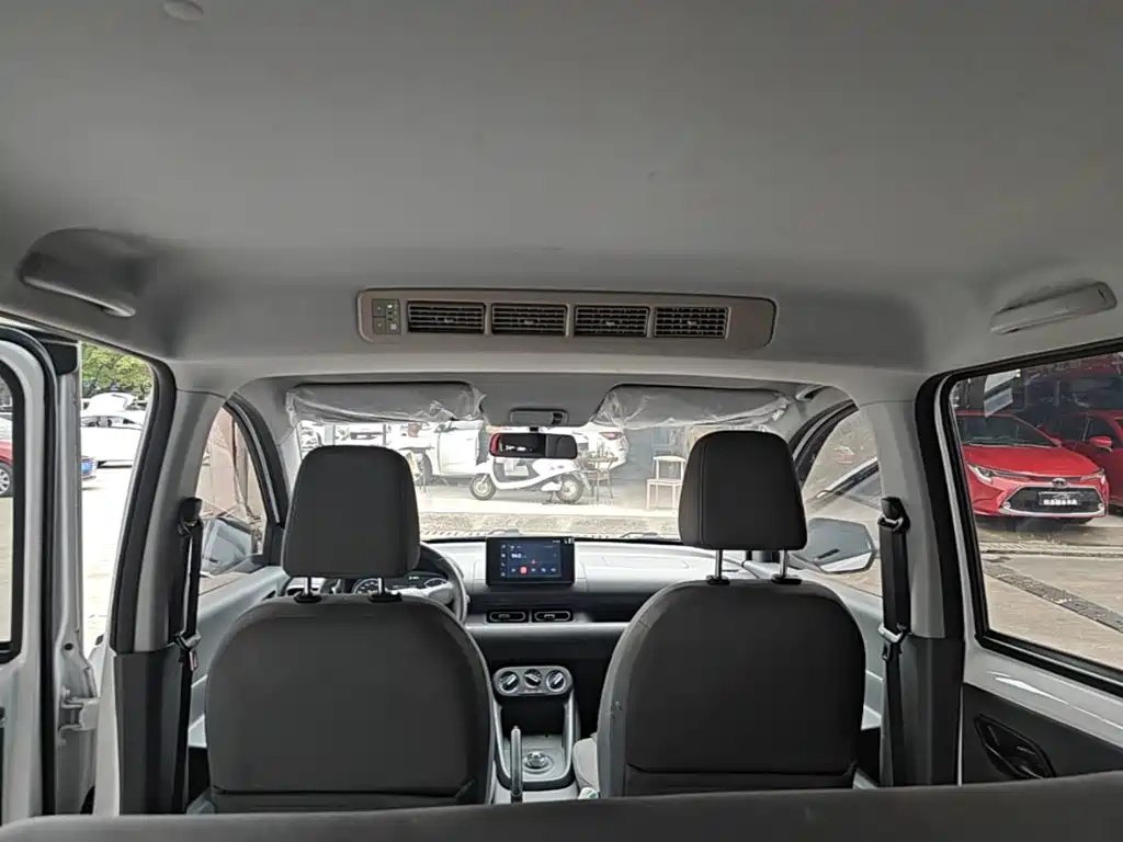 Wuling Hongguang EV — миниатюра 18