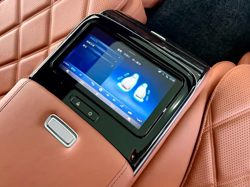 Mercedes-Benz S-Class — миниатюра 20