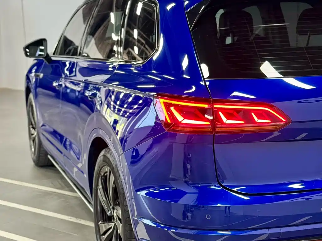 Volkswagen Touareg 2021 3.0TSI Sport