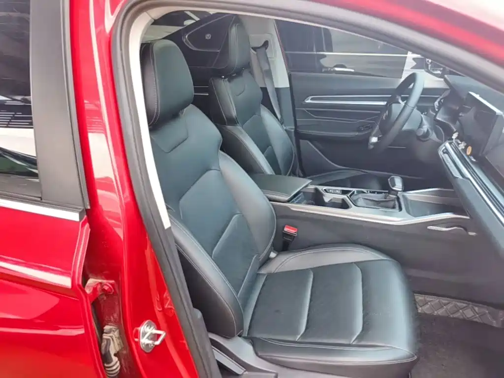Geely Emgrand — миниатюра 25