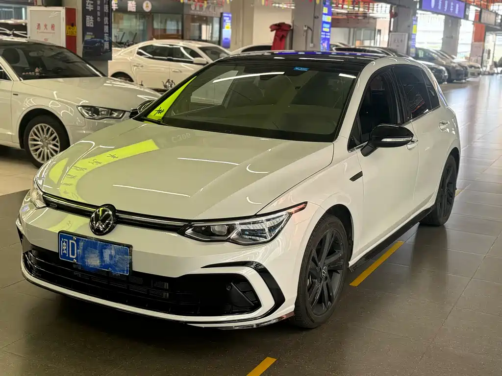 Volkswagen Golf 2022
