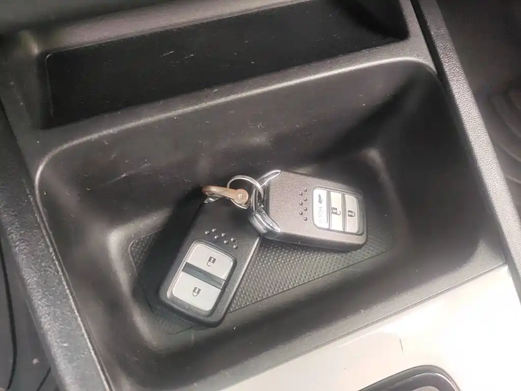 Honda Fit — миниатюра 9