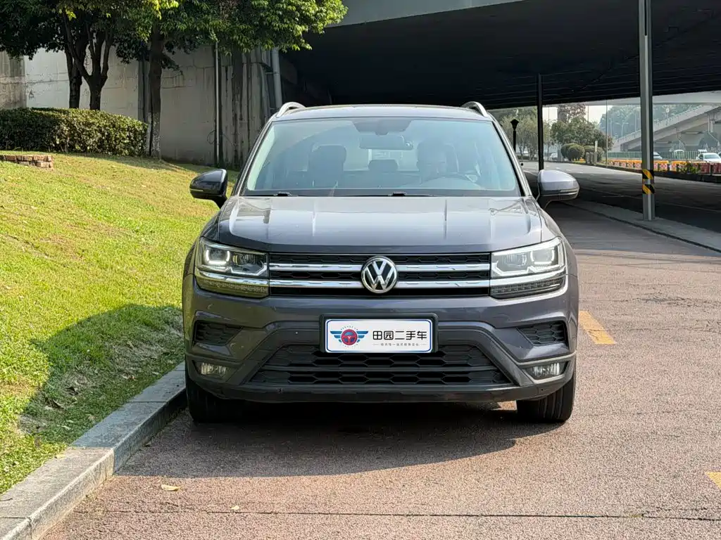 Volkswagen Tharu — миниатюра 2