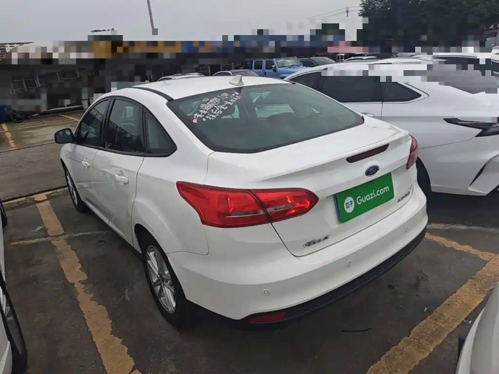 Ford Focus — миниатюра 5