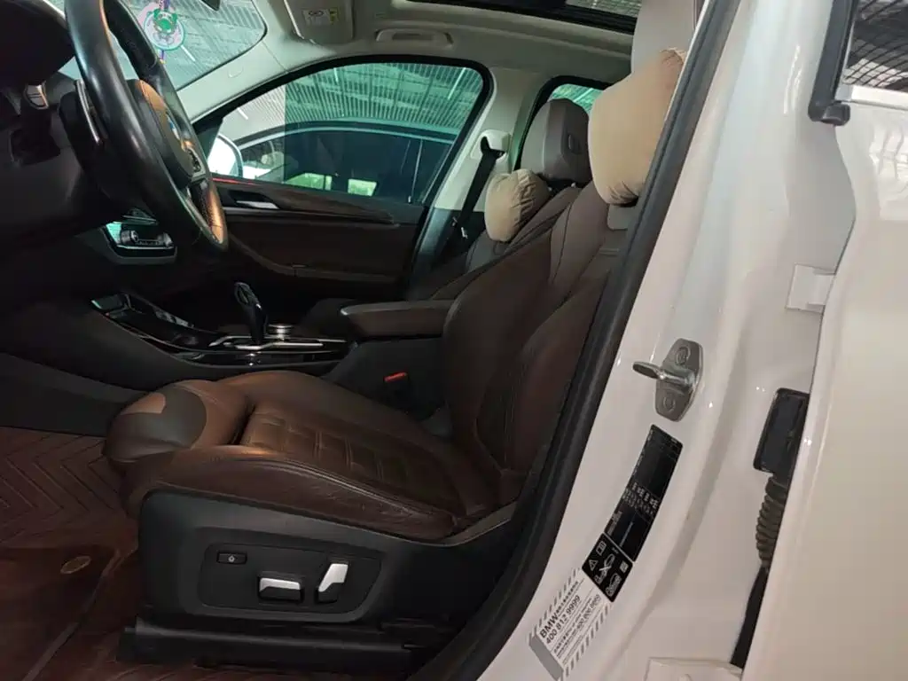 BMW X3 — миниатюра 15