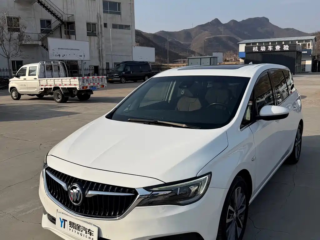 Buick GL6 2020