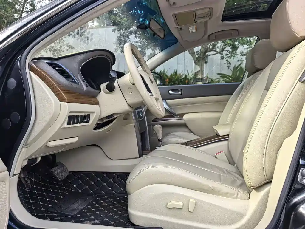 Nissan Teana — миниатюра 4