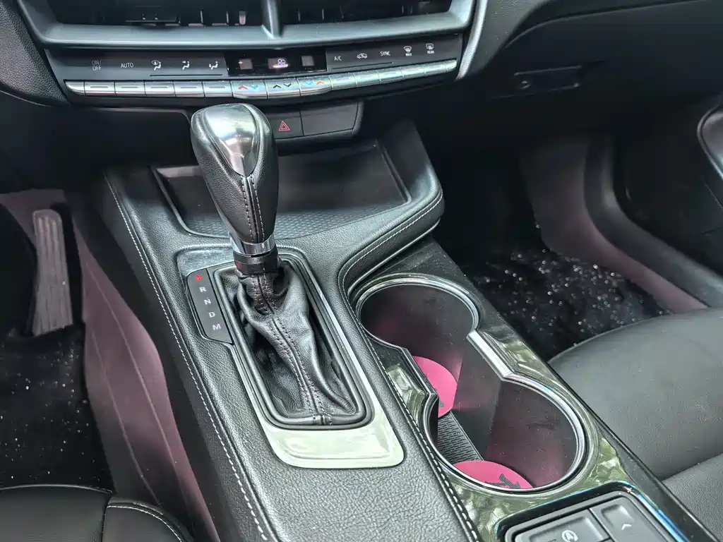 Cadillac CT4 2020 28T Fashion