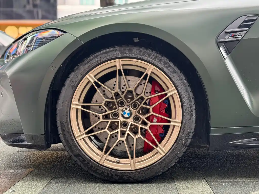 BMW M4 2025 M4