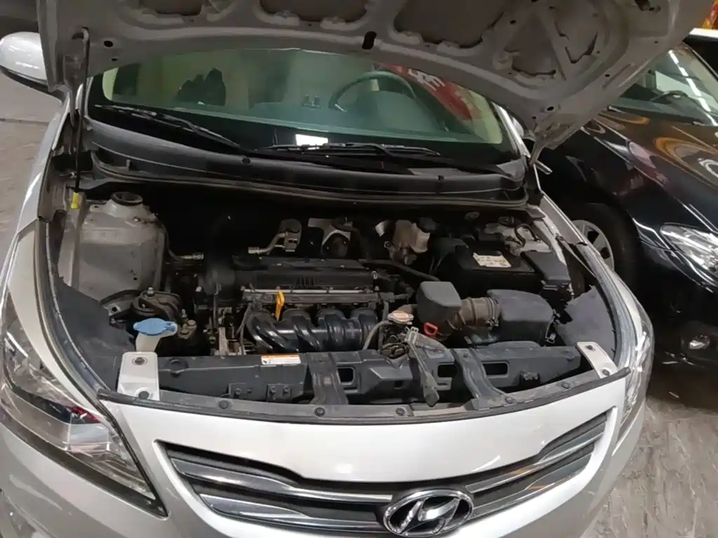 Hyundai Verna — миниатюра 20