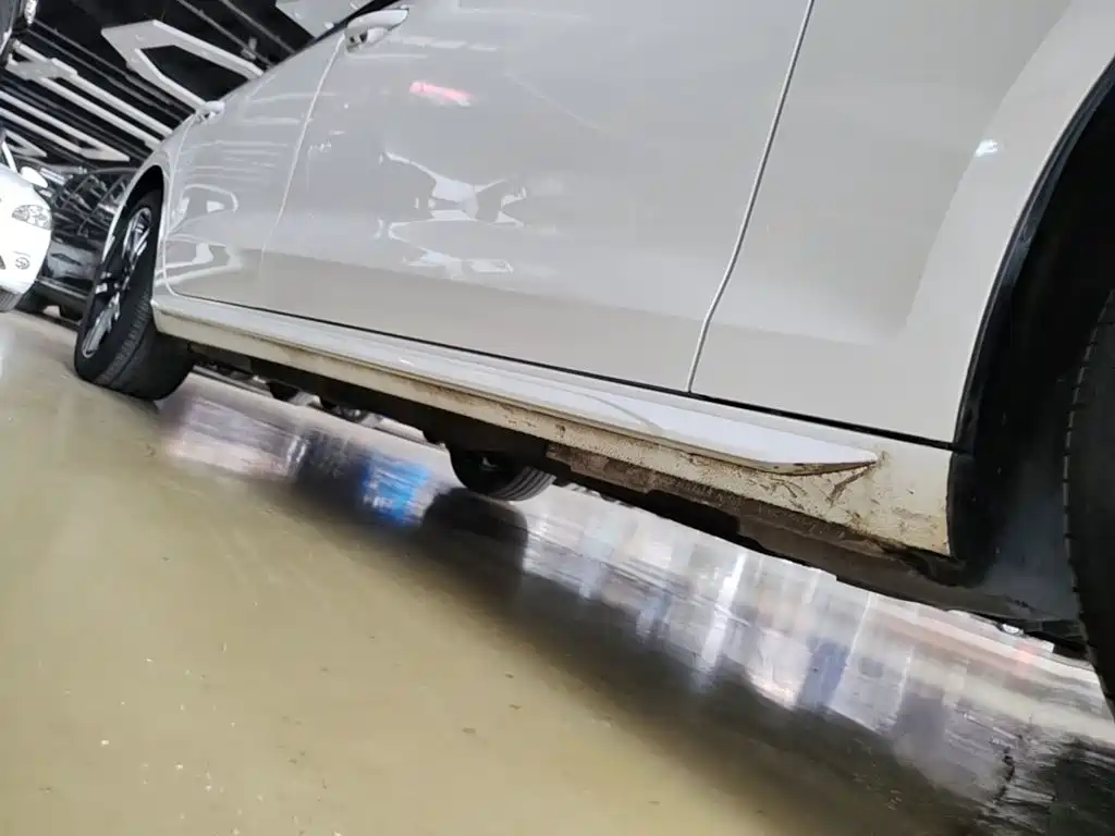 Audi A4L — миниатюра 21
