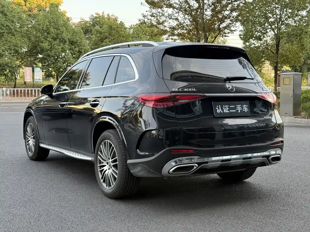 Mercedes-Benz GLC — миниатюра 8