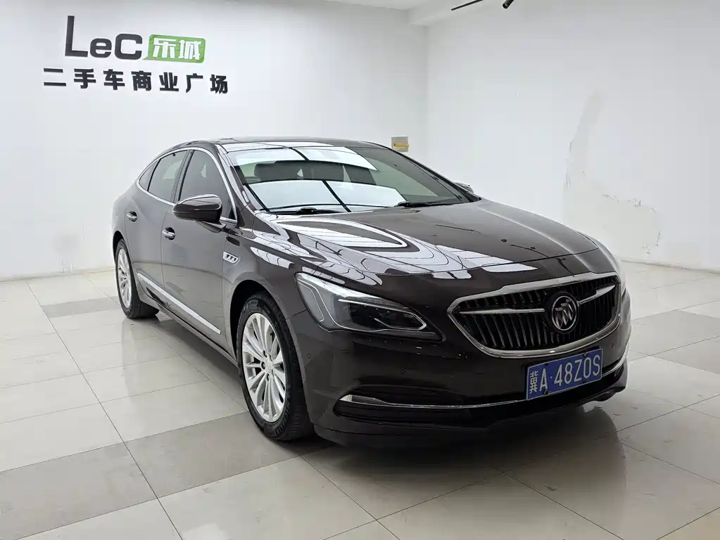 BUICK LACROSSE