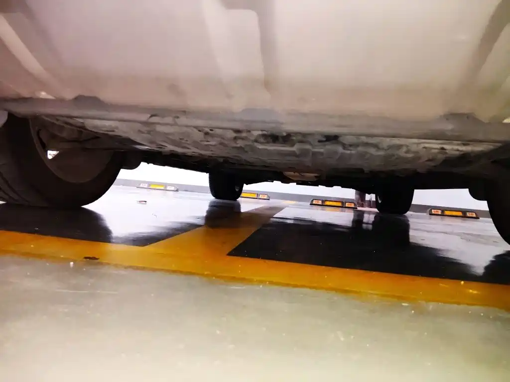 Land Rover Discovery Sport — миниатюра 23