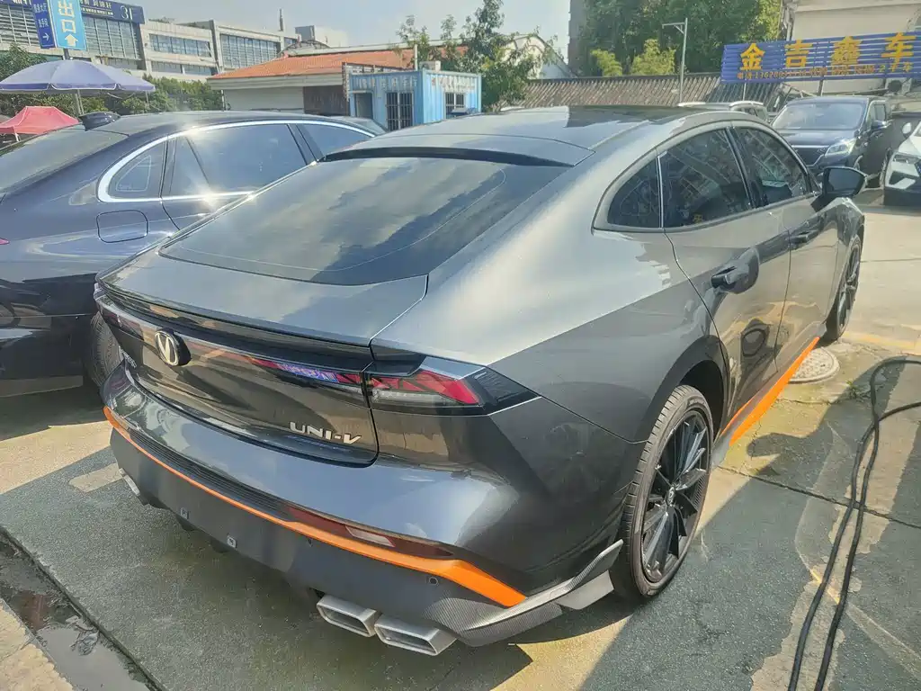 Changan UNI-V — миниатюра 18