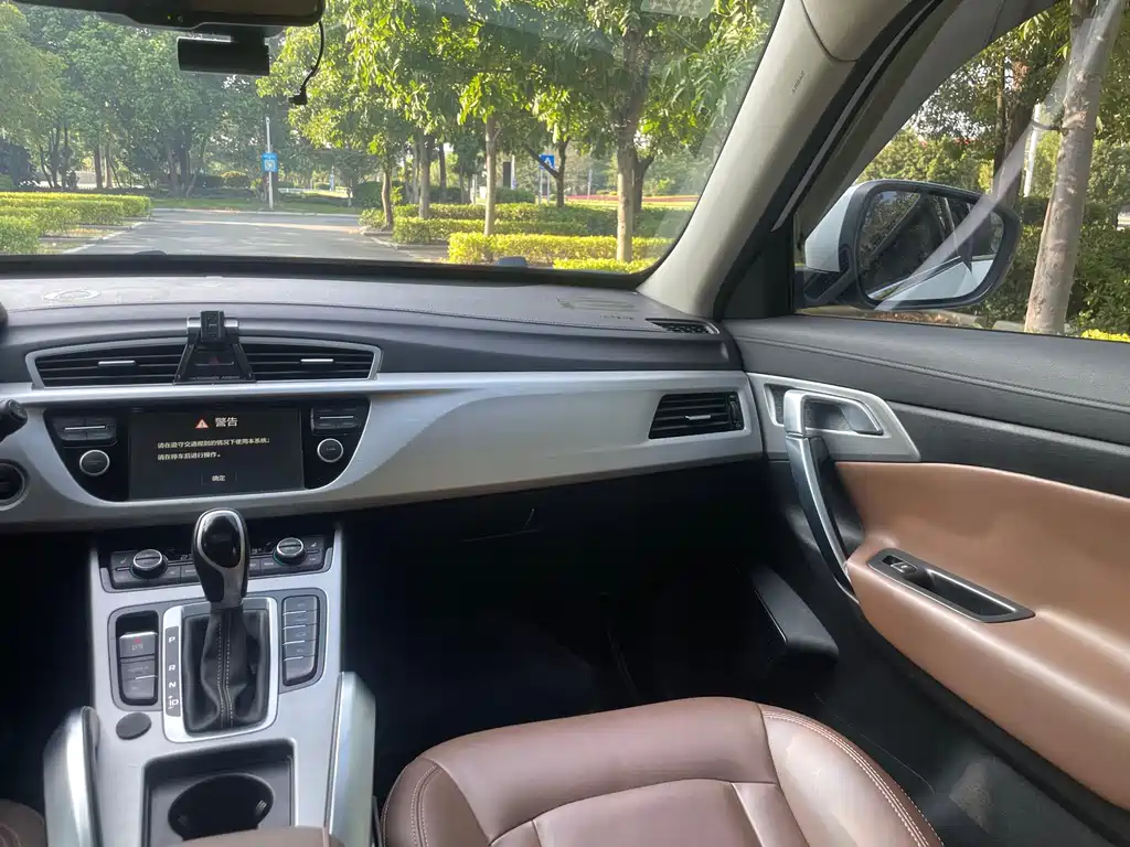 Geely Boyue — миниатюра 16