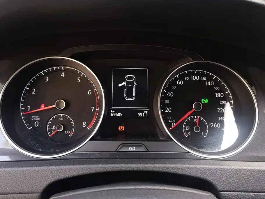 Volkswagen Golf — миниатюра 14