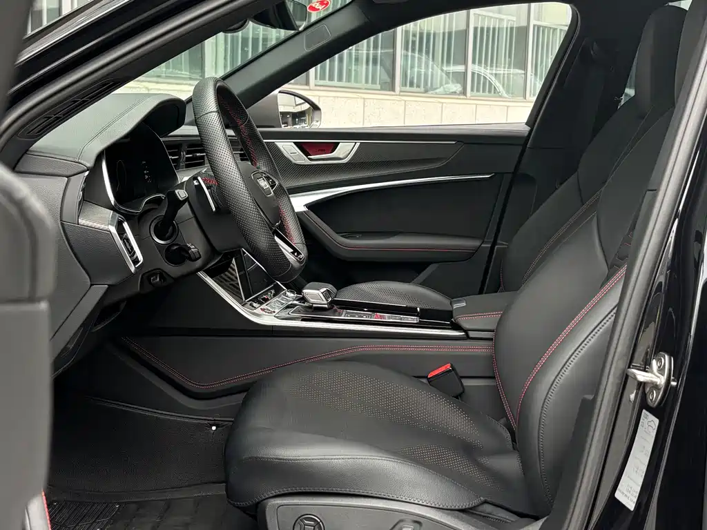 Audi RS 6 — миниатюра 9