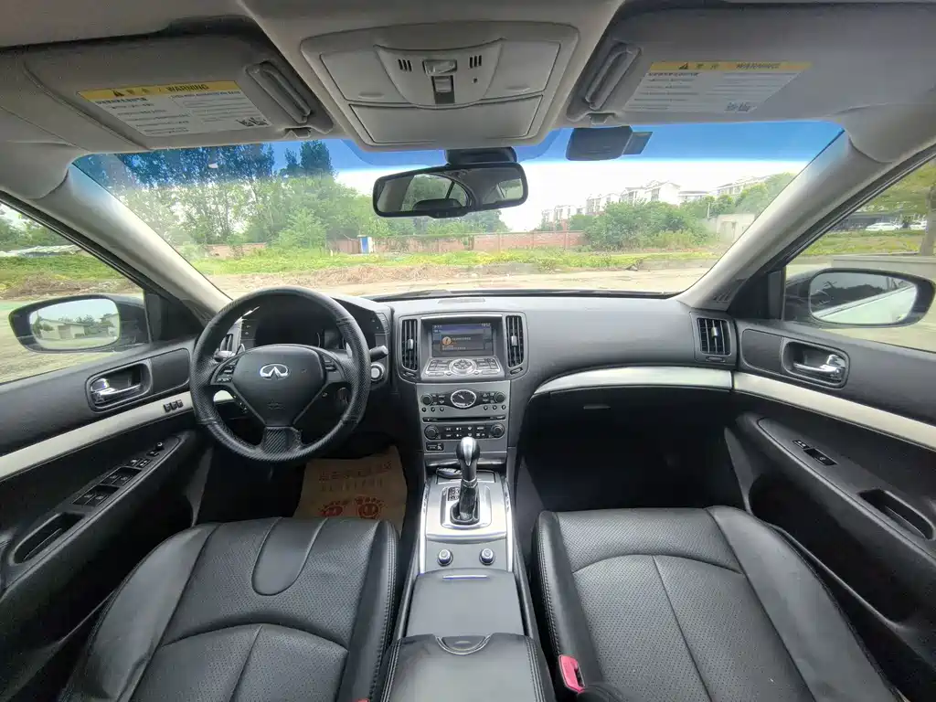 Infiniti G — миниатюра 6
