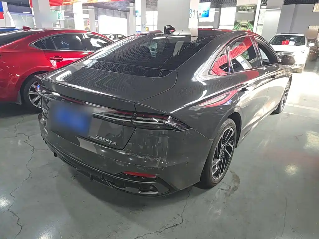 Lincoln Z — миниатюра 7