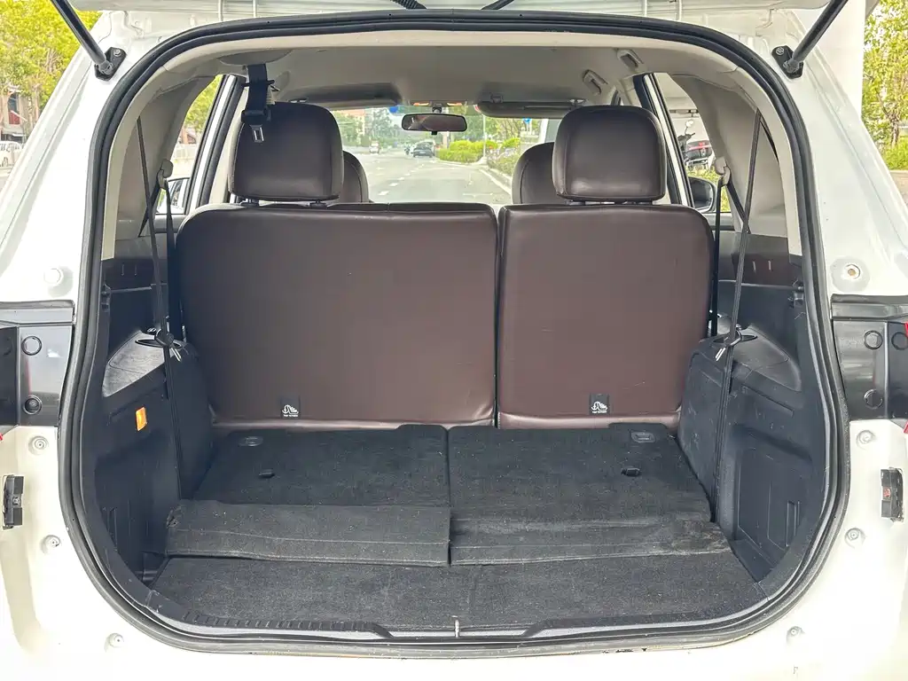 Haima Familia MPV — миниатюра 33