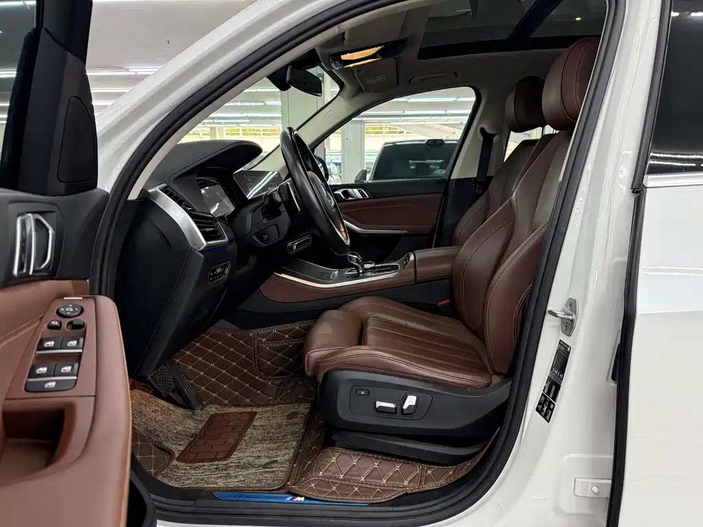 BMW X5 (Import) — миниатюра 6