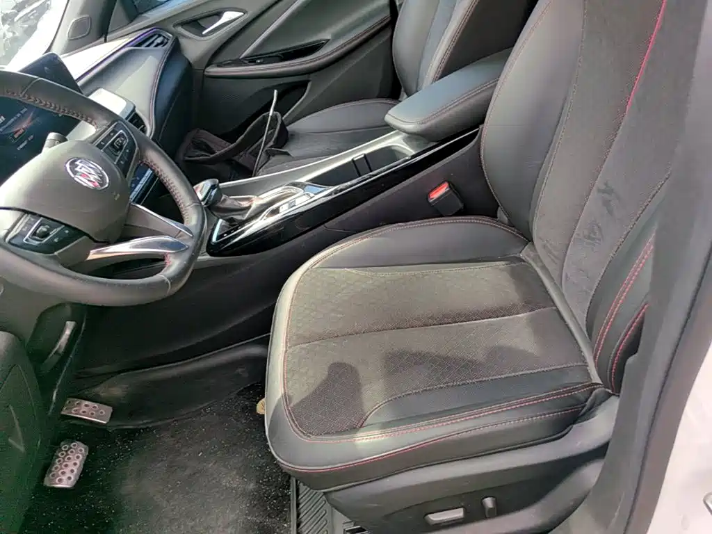 Buick Verano — миниатюра 15