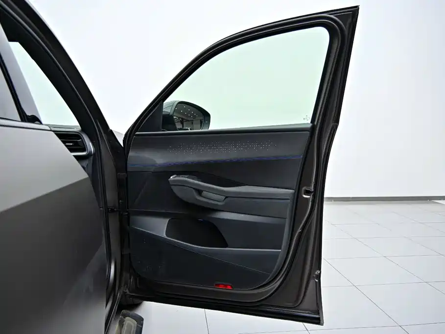 Volkswagen Teramont — миниатюра 20