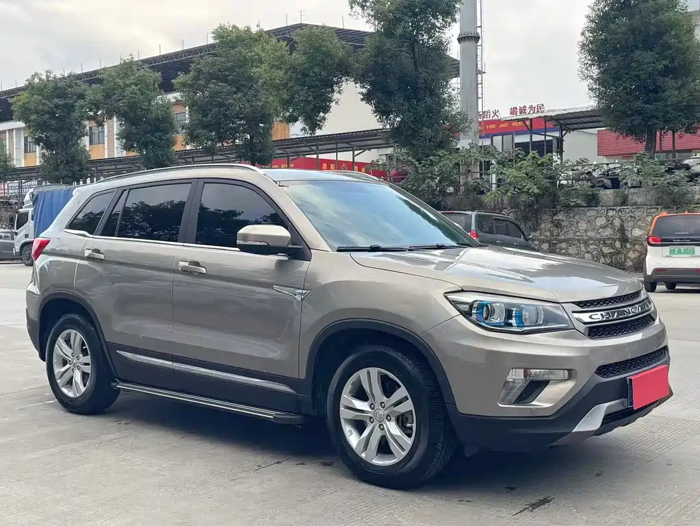 Changan CS75 — миниатюра 3