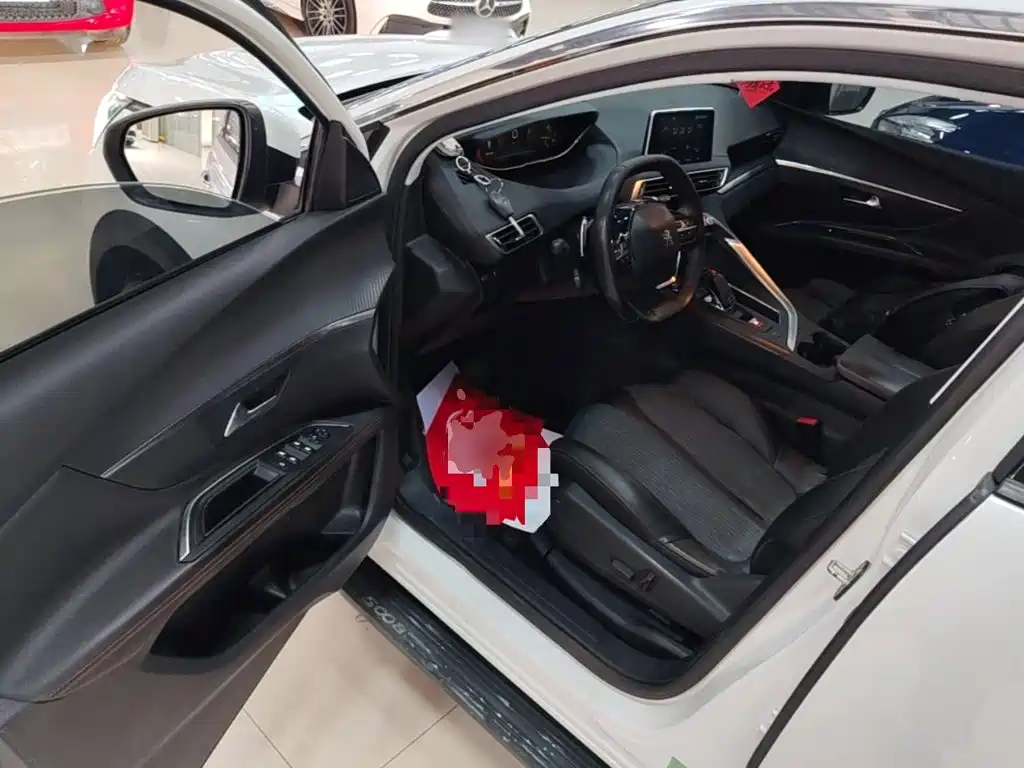 Peugeot 5008 — миниатюра 16