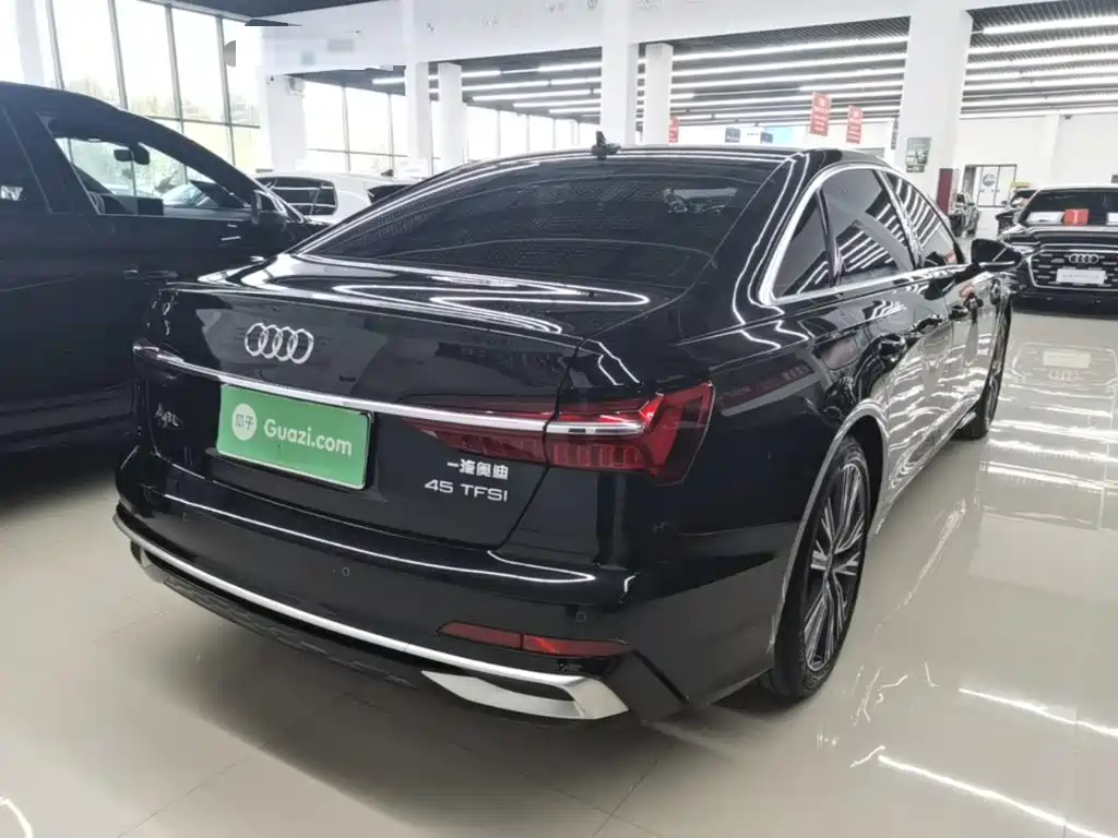 Audi A6L — миниатюра 7