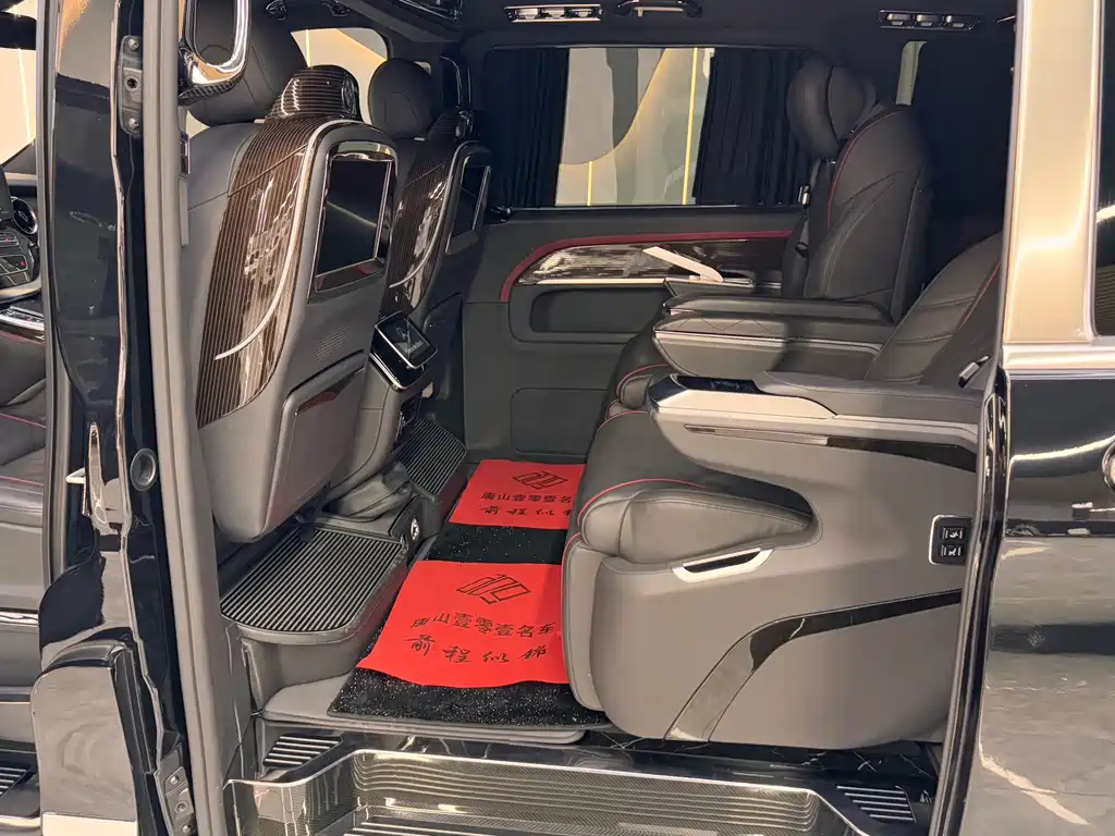 Mercedes-Benz V-Class — миниатюра 20