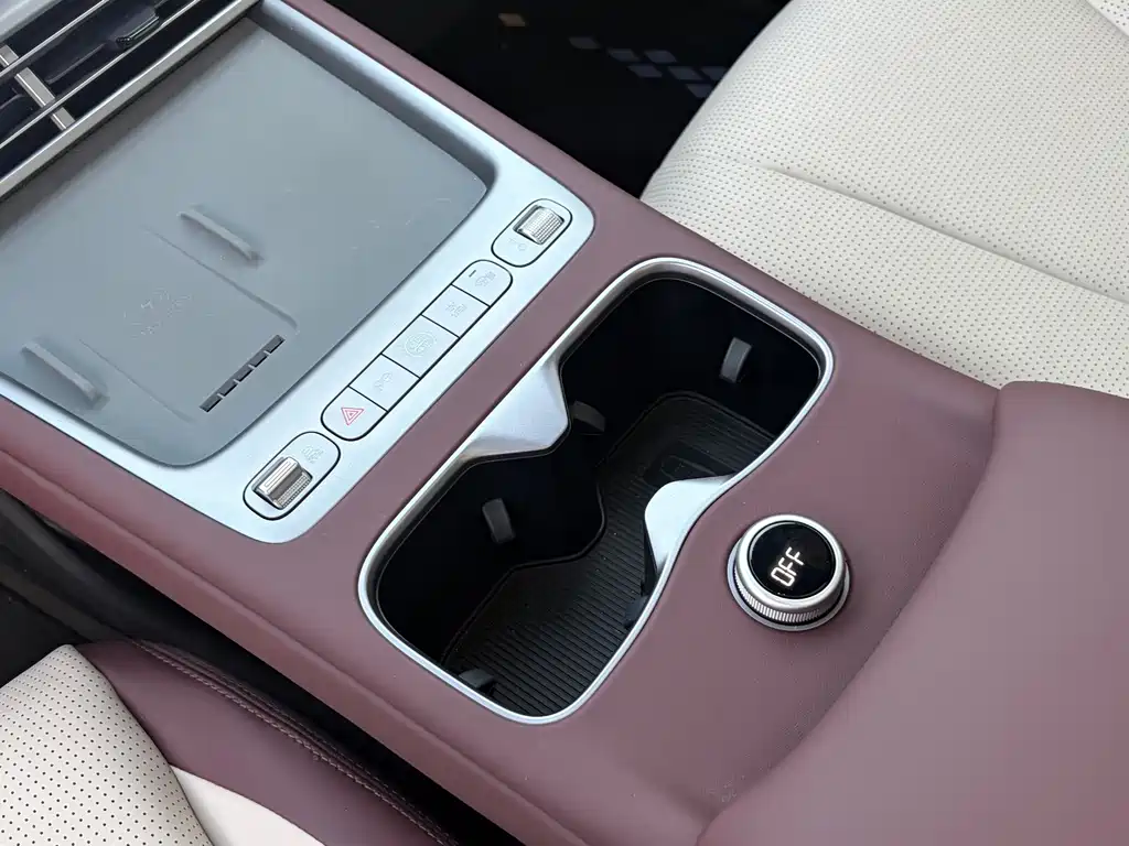 BYD Seal 07 DM-i — миниатюра 20