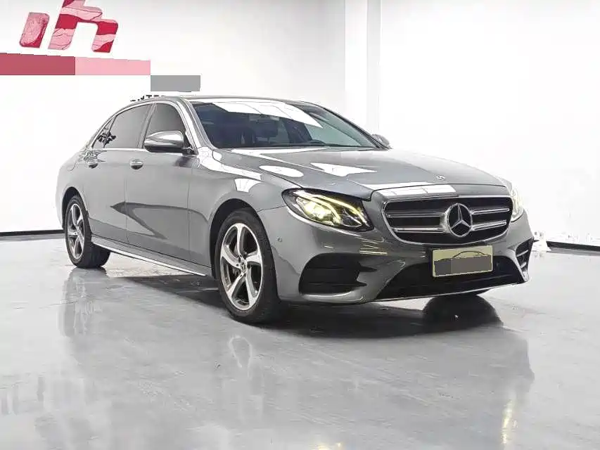 Mercedes-Benz E-Class — миниатюра 3