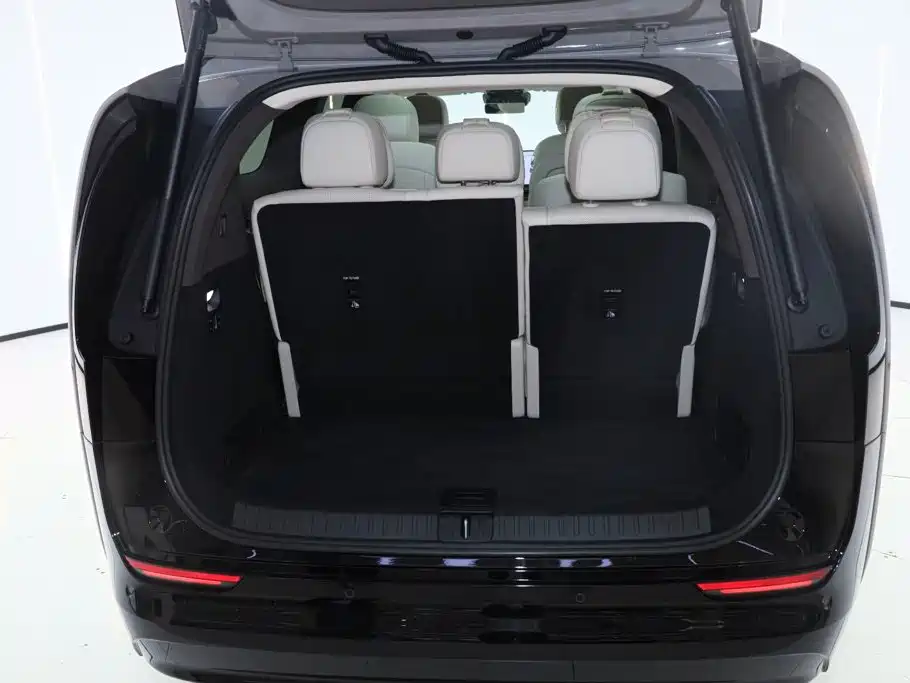 Li Auto Li MEGA — миниатюра 14