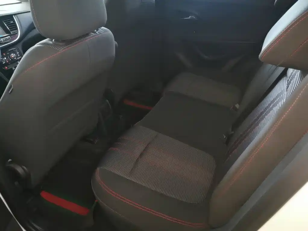 Buick Encore — миниатюра 17